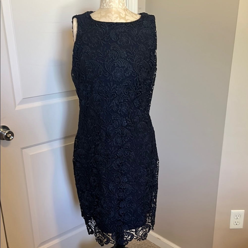 Lauren Ralph Lauren Black Sleeveless Sheath Dress